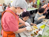 성남 도촌종합사회복지관, 복날 맞아 어르신 200명에 건강 한 끼 나눔