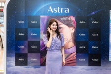 클라렌, 아스트라 출시 기념 모델 수지 팬사인회 성료
