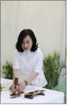 [박혜경 명인의 음식이 약이 되는 약선밥상(2)]스마트폰과 컴퓨터 모니터에 시달린 눈의 건강을 지켜주는 음식