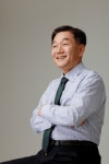 홍익인간(弘益人間)의 삭제, 세상을 어지럽히는 교육법 개정 논의