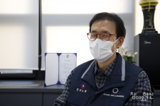 렌터카 번호판처럼 노동자도 허하호 웃을 수 있길