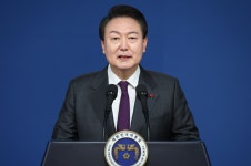 윤석열 대통령 신년사 노사 법치주의 강조