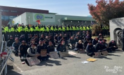 CU 진주센터 농성 이틀째···화물노동자들이 원청 교섭을 바라는 이유