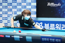[BM포토] 3쿠션 프로로 전향한 포켓볼 선수 정보라 [사진으로 보는 블루원리조트 챔피언십]