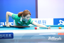 [BM포토] 결승을 향한 집중력 발휘하는 김민아 [사진으로 보는 블루원리조트 챔피언십]
