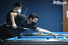 [BM포토] 여기쯤이면 맞겠지~ 거리 재는 박성우 [풀투어 2차전]