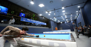 김보미한테 공 배웠어요... PBA스타디움에서 당구치고 레슨받고 경기보자 이벤트 성료