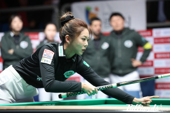 '당구여제의 부진?' 김가영, 팀리그 4R 단식 2패…스롱에 1점 차 패배[PBA 팀리그 4R]