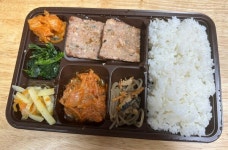 나이트 크로우와 저녁 먹었습니다