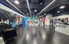 아틀러스 대표작 굿즈 한국에서 만나요