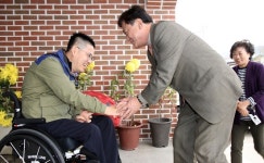 충북도교육청 `가래떡 나눠 먹기 행사