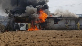 충주 단월동 주택서 불 … 인명피해는 없어