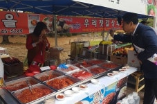 의원님들 강경젓갈 맛 보세요