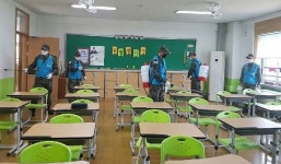 군부대와 함께하는 학교 방역