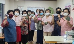 증평군 노인복지관 일자리사업단 여름 마스크 제작 판매