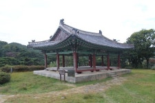 청주를 수호하는 상당산성의 동장대, 보화정(輔和亭)