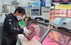 정경석 단양축산프라자 대표 소외계층에 고기 나눔 `훈훈