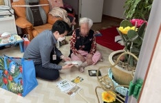 청주내덕노인복지관 `딱 맞는 밥상 진행