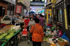 단양구경시장 지역관광 견인 `효자