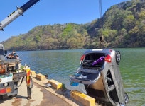 옥천 금강휴게소 인근 승용차 추락