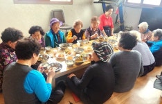 충도1리 마을 공동급식소 지원