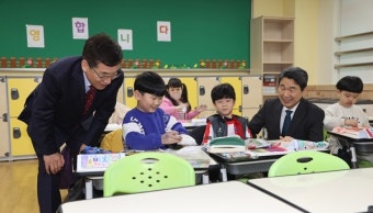 이주호 교육부장관 진천 상신초 늘봄학교 참관