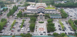 아산시 새해 2025~2026 아산 방문의 해 선포...열기구 해맞이 이벤트 개최