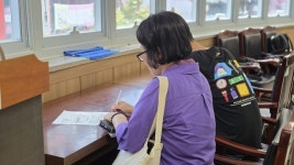 민생회복 소비쿠폰 신청 첫 날 오랜만에 아내와 외식 [르포]