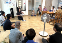 안정아 맹동면장, 폭염 속 경로당 운영실태 점검 나서