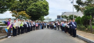 제천중, 지역사회와 함께 학교폭력 예방 등교 캠페인
