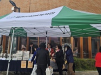 제천지역자활센터, 제천시실버복지관 기념 행사서 자활생산품 홍보·판매 부스 운영