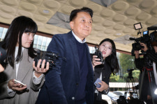 김영환 충북지사 당당·성실하게 조사받겠다