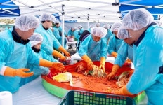 증평 우진산전·도안사회보장협의체 김장 나눔