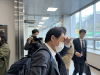 식당 공용화장실 몰카 충북교육청 전 장학관 구속