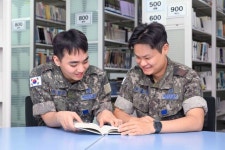 동원홈푸드공군제19전투비행단 | 공군 제19전투비행단 '독서는 전우애를 싣고' 행사 진행