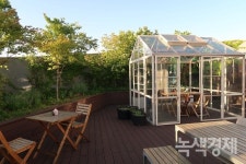 서울 도심에서 무더운 여름 이길 방법은? 정답은 라까사 호텔