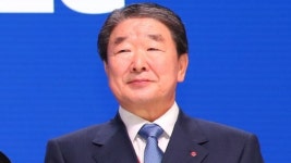 LX홀딩스 첫 배당에 구본준·구형모·구연제 오너 일가에 쏠리는 눈···경영 승계 가속도