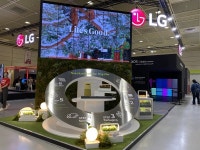 [월드IT쇼 현장①] 삼성 갤럭시S23로 지배 vs LG 신가전 라인업 총출동...승자는?