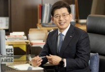 BNK금융 투뱅크 유지 IT시스템 비용만 한해 1000억원...부산·경남 투뱅크 유지 까닭은?