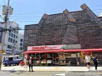 익스프레스는 팔리고, 남겨진 본체…엇갈린 운명의 홈플러스