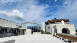 54억 들인 순례 거점 문 열었다…서산 해미국제성지, 세계 순례객 맞이 본격화