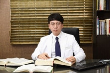 한의원 구환석 원장, 제8회 한국 문화예술대상서 의료봉사대상 수상