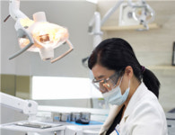 김희정 원장 임플란트는 최후의 선택, 치아 살리기가 최우선