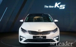 보증금 없는 장기렌트카/자동차리스 소형 SUV 신차 특판 코나-티볼리-스토닉-QM3 최저가 ‘착한가격’ 공개