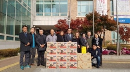 시흥시 정왕본동 체육회, 관내 경로당에 후원품 전달