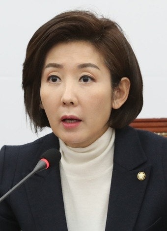 나경원 “김경수 댓글조작, 文대통령의 해명 필요”