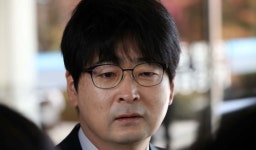 탁현민 “영빈관 구민회관보다 못해”