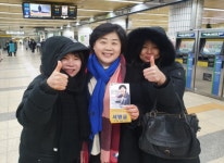 서영교 의원, 찾아가는 의정보고  면목역에서 실시