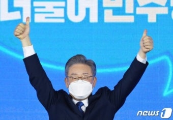 이재명, 텃밭 호남서 집중 유세…전북 순회 후 청년 국악인과 간담회