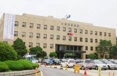 아파트 입대의 청소금지 지시·세척액 관리 소홀 증거 없다면 청소용역업체, 차량 세척액 피해 책임 없어